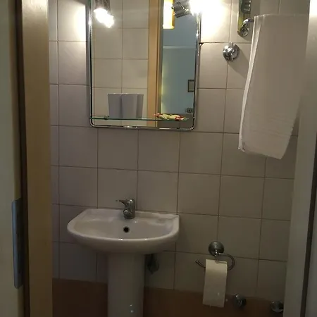 فندق Orestion - Bike And Motorcycle Friendly كاستوريا